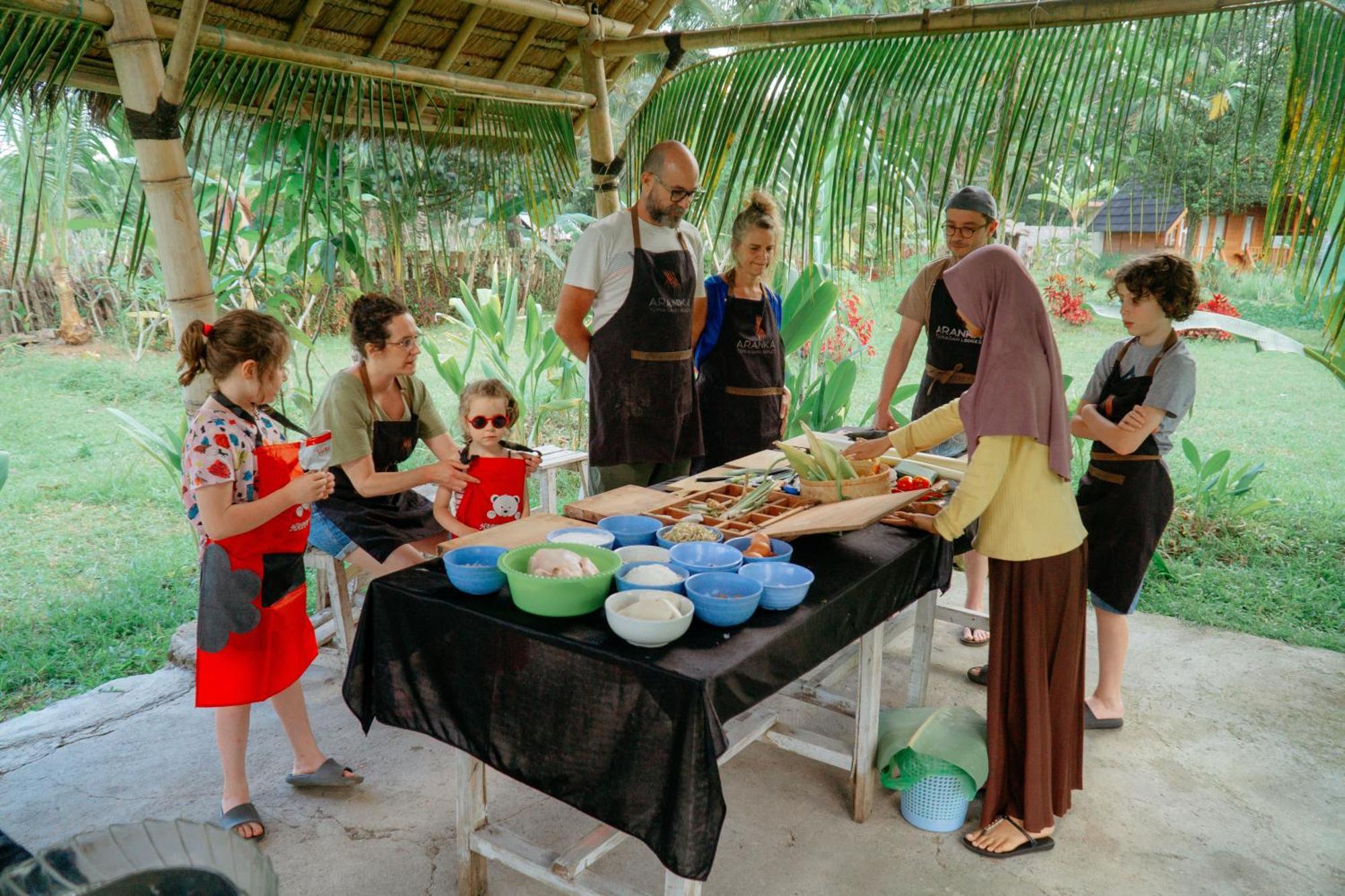 Villa Aranka Tempasan Sangyang Esterno foto