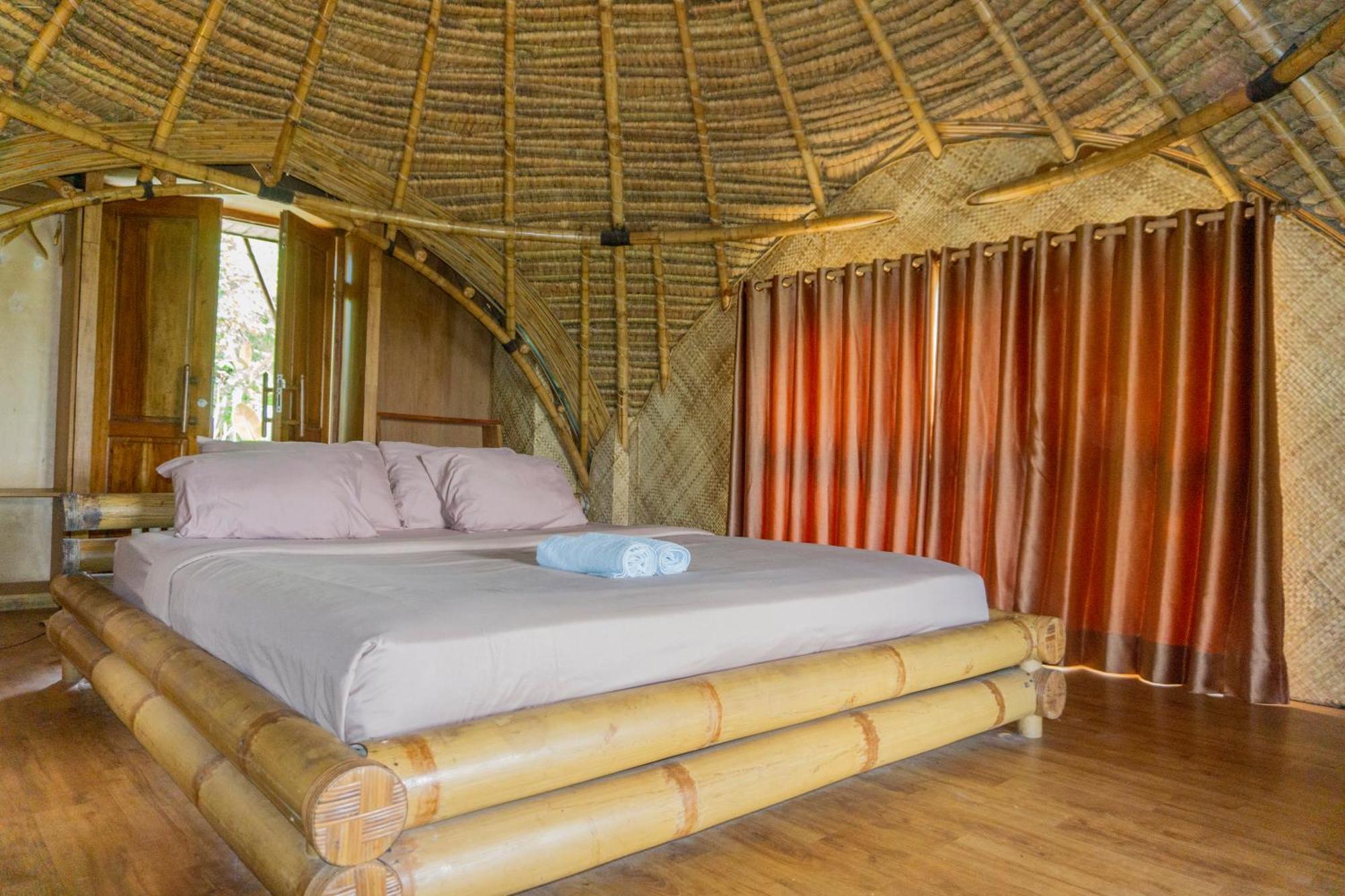 Villa Aranka Tempasan Sangyang Esterno foto