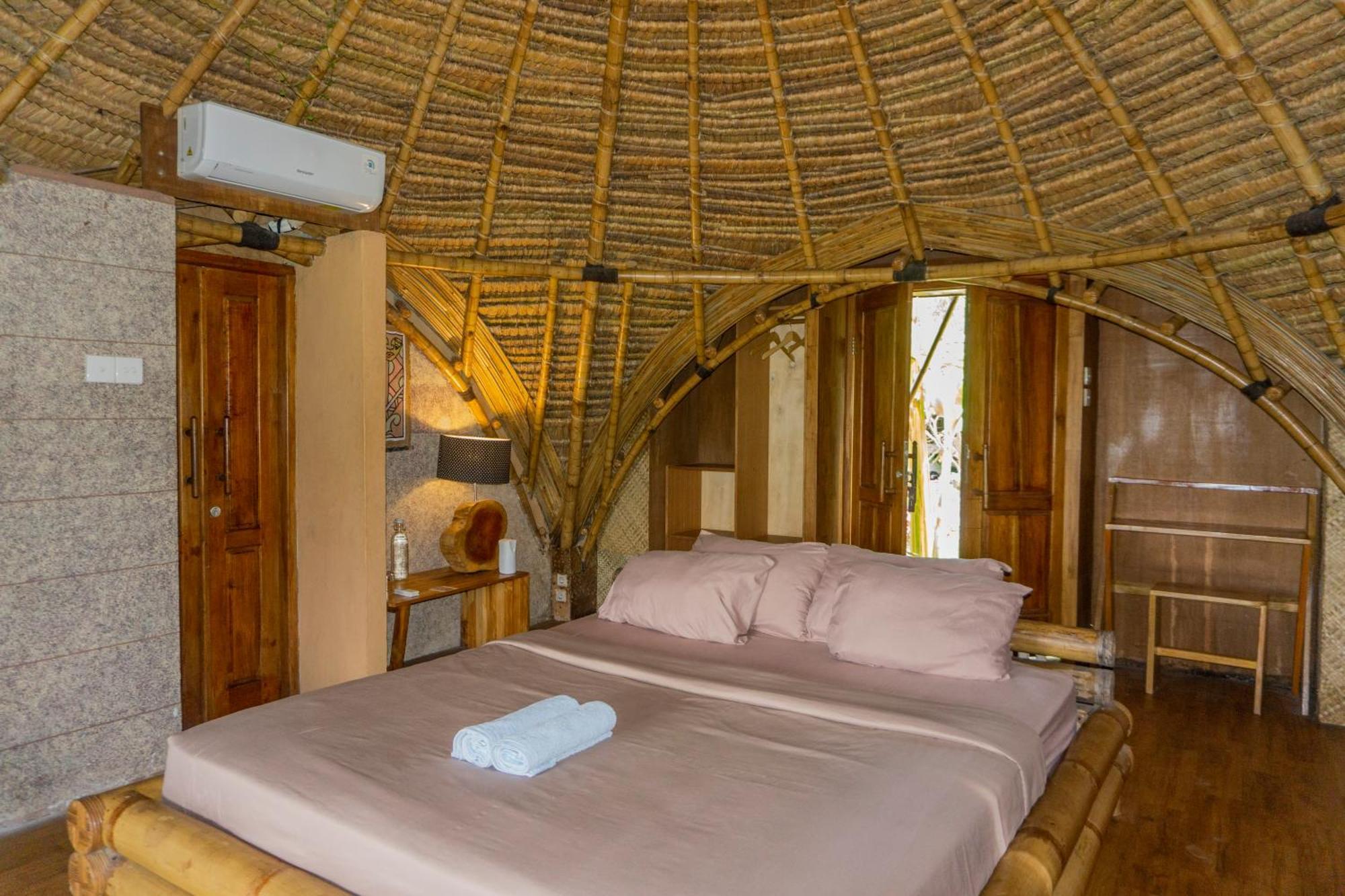Villa Aranka Tempasan Sangyang Esterno foto