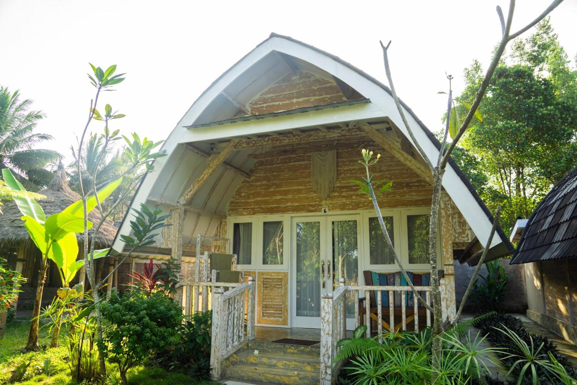 Villa Aranka Tempasan Sangyang Esterno foto