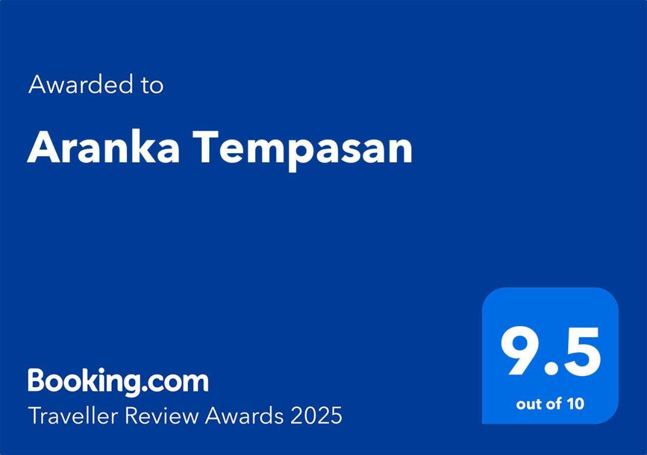 Villa Aranka Tempasan Sangyang Esterno foto